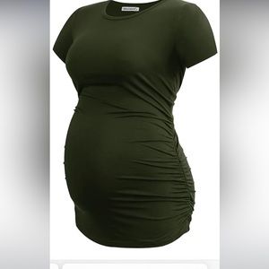 2 nwt maternity tees